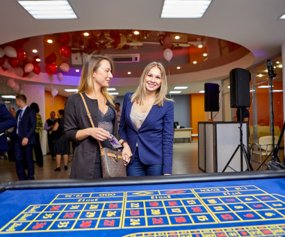 Выездное казино на открытии нового офиса компании «МАКРОМИР» в Питере